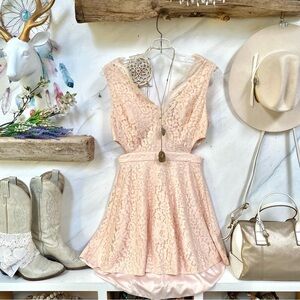 Marciano coral blush lace boho dress w shabby chic vibe